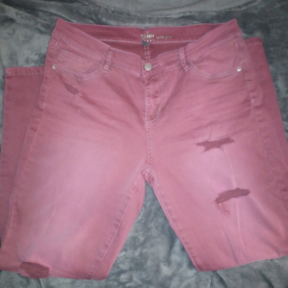 Dusty Rose Soho Ankle Jean Distressed